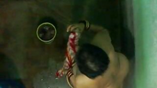 ಒಳ್ಳೆಯ ಕತ್ತೆ ಮೋನಿಕಾ ರೈಸ್ ಜೊತೆ ಕೊಂಬಿನ ಮತ್ತು ಮಾದಕ ಬಿಚ್ ಒಂದು ಕೋಳಿ ಬೀಸುತ್ತದೆ